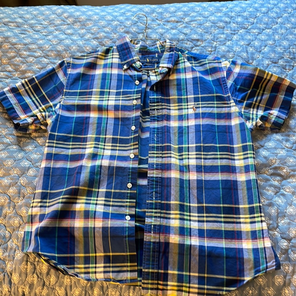 Like New. Collared T-Shirt.